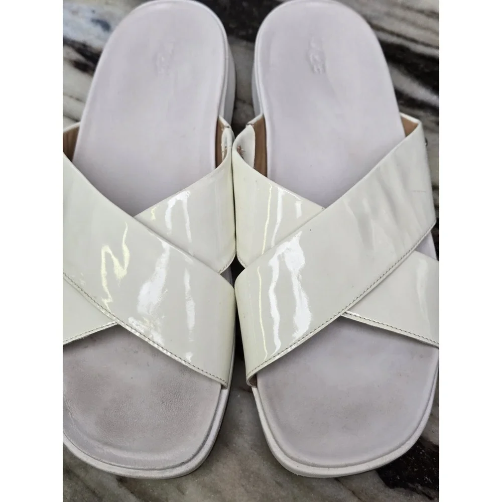 UGG Emily white leather criss cross‎ platform slide sandals 10 Beach Minimalist